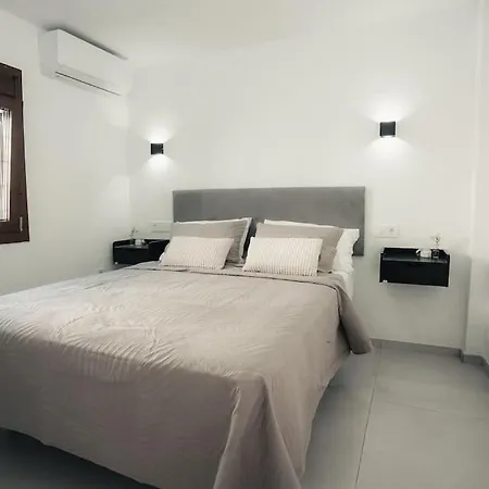 Modern Andalusian House One Minute From The * Fuengirola